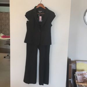 NWT petite Ann Taylor pinstriped suit